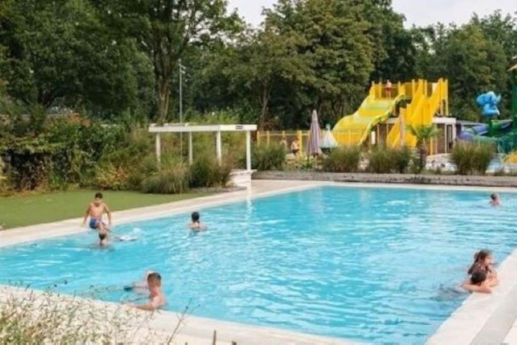 Camping De Pallegarste Chalet 119 Marienberg 外观 照片